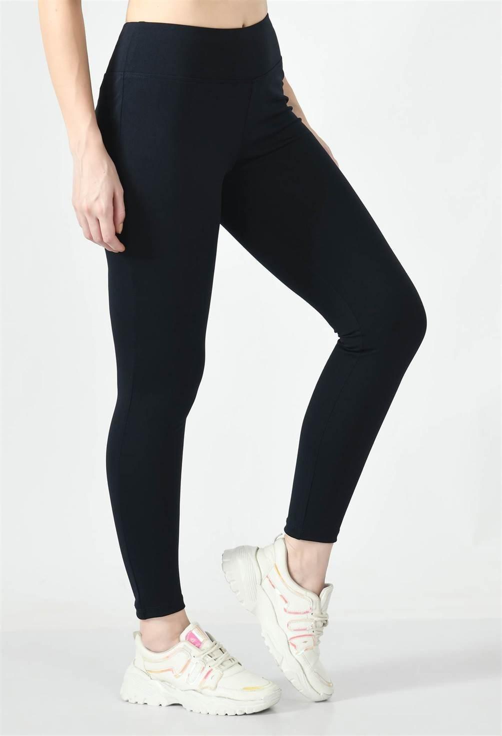 Waylene Black Slim-Fit Leggings with Athletic Sneakers