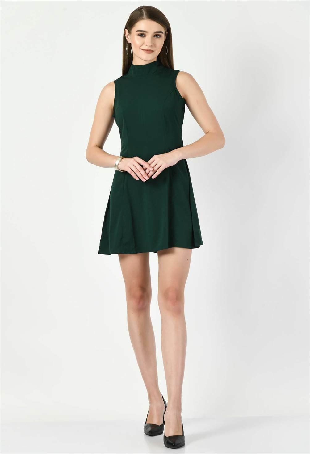 Model wearing Waylene Dark Green Sleeveless A-Line Dress